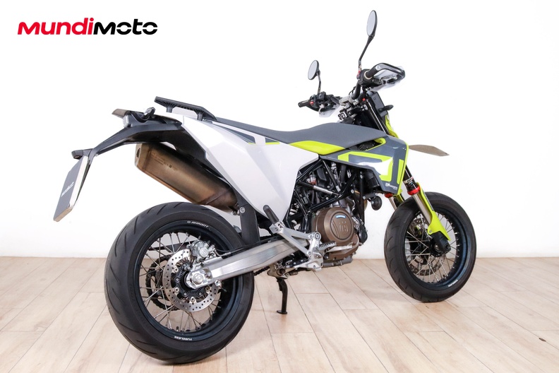 Motorbike image 2