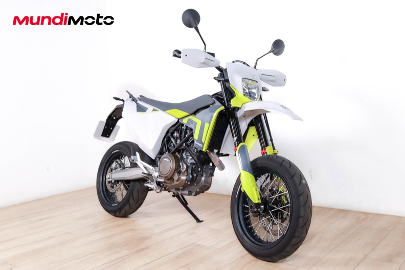 Motorbike image 1