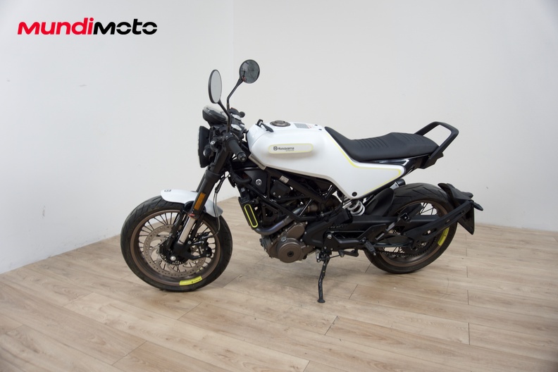 Motorbike image 6