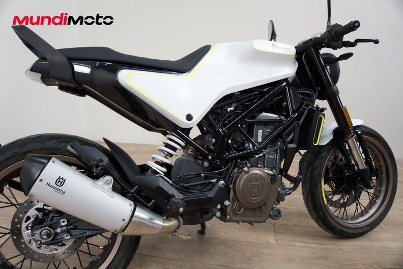 Motorbike image 3