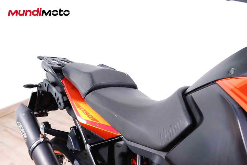 Motorbike image 13