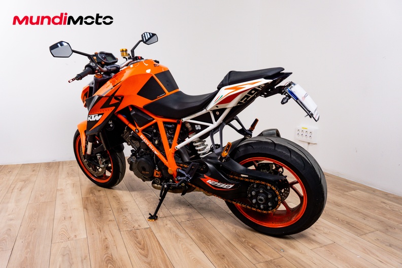 Motorbike image 7