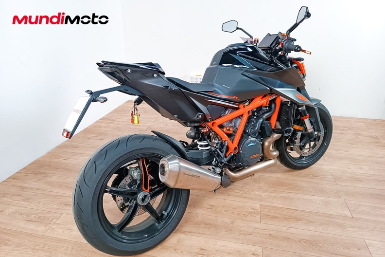 Motorbike image 2