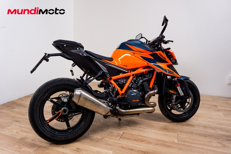 Motorbike image 2