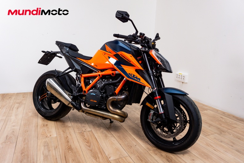 Motorbike image 1