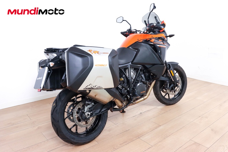 Motorbike image 2