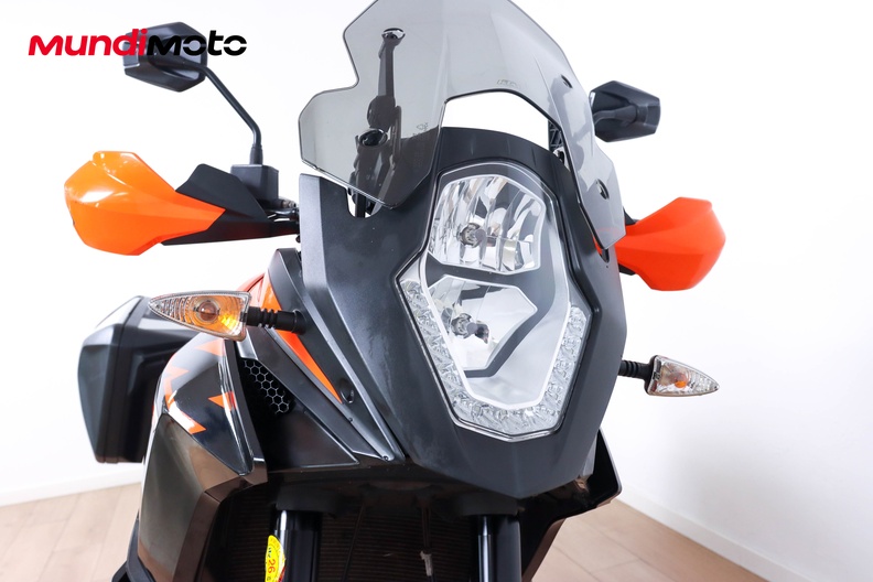 Motorbike image 4