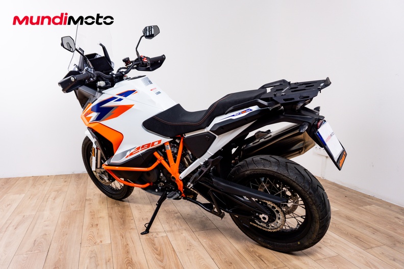 Motorbike image 7