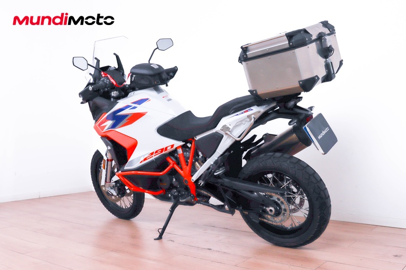 Motorbike image 6