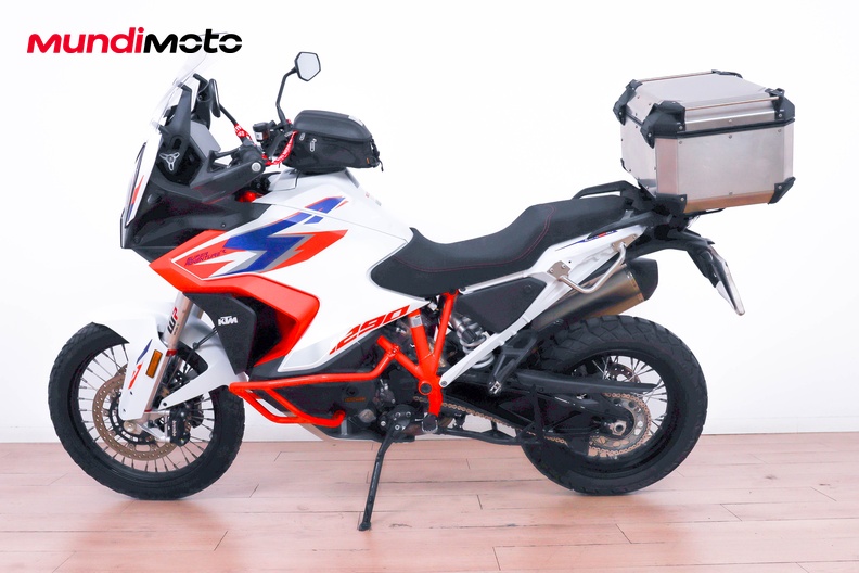 Motorbike image 5