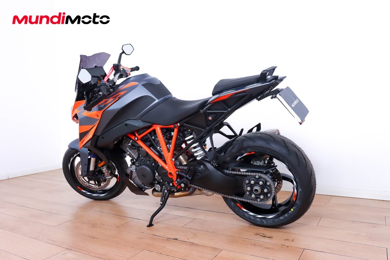 Motorbike image 6