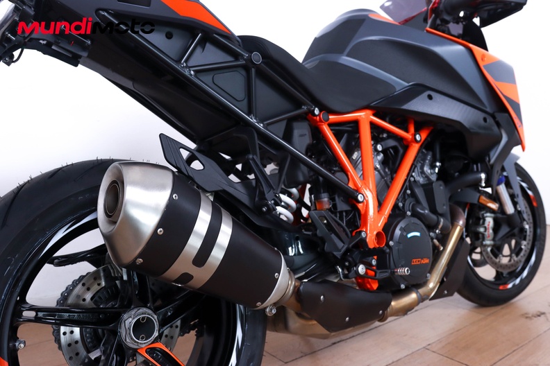 Motorbike image 3