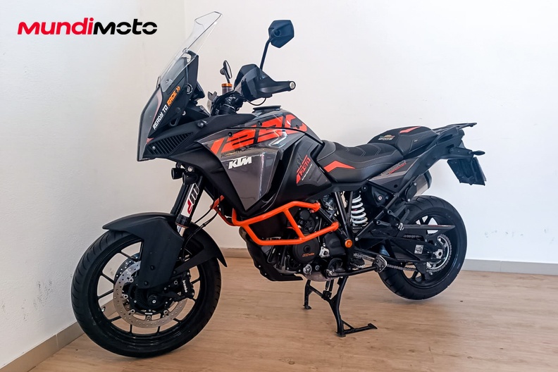 Motorbike image 6