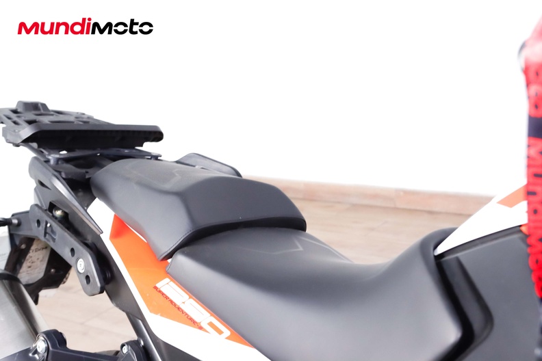 Motorbike image 13