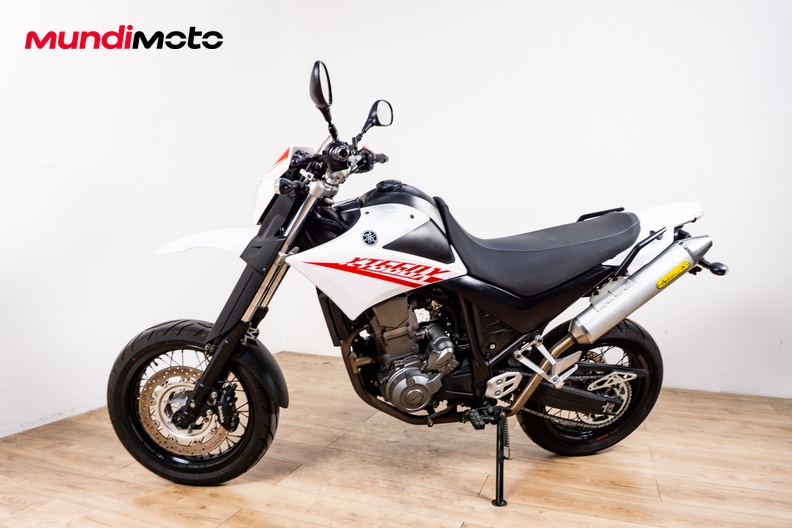 Motorbike image 6