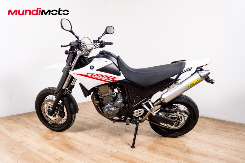 Motorbike image 5