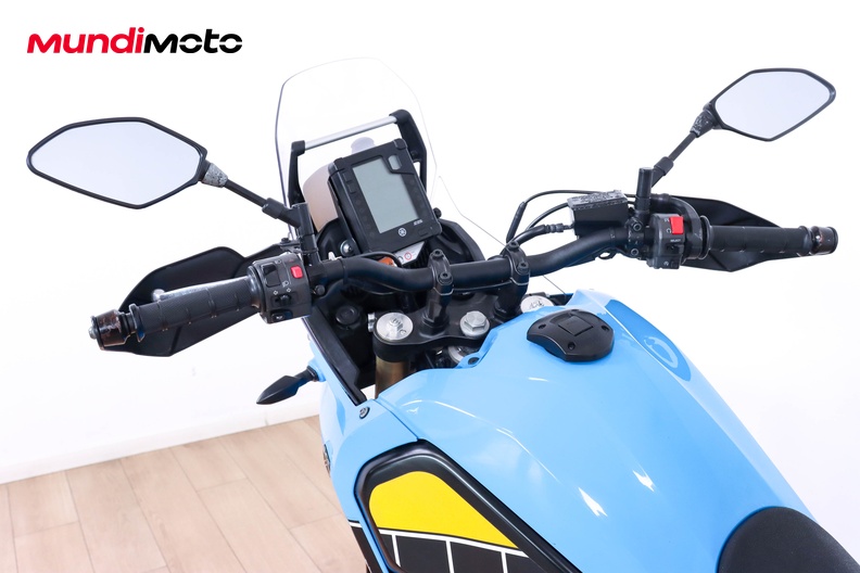 Motorbike image 10