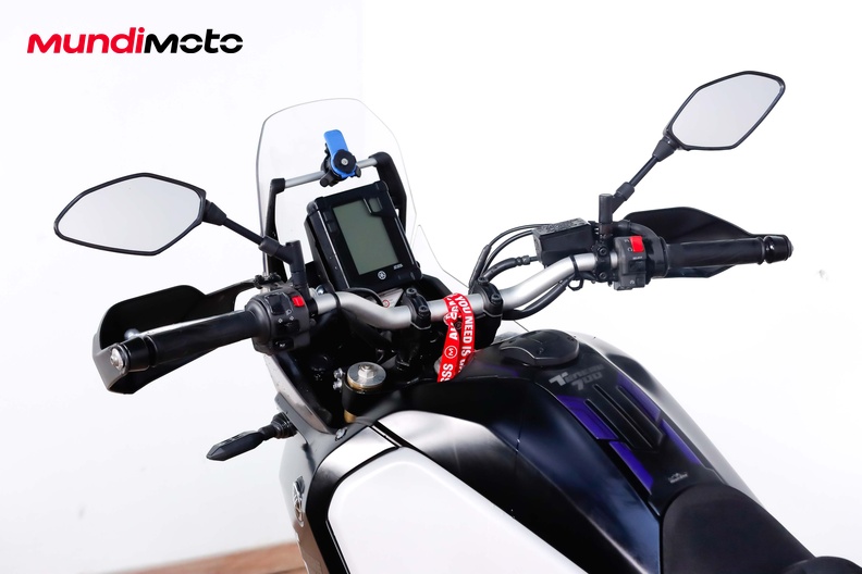 Motorbike image 10