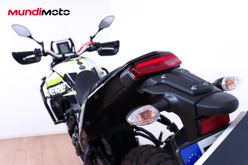 Motorbike image 9