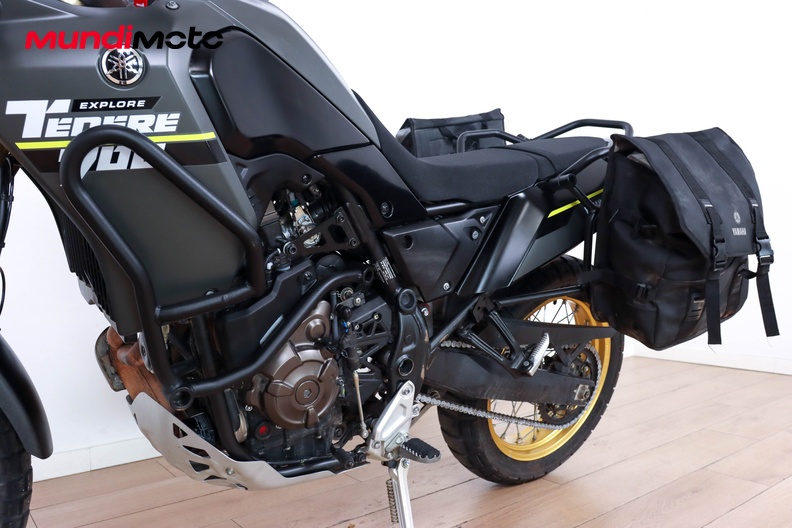 Motorbike image 8