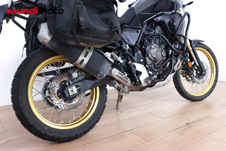 Motorbike image 3