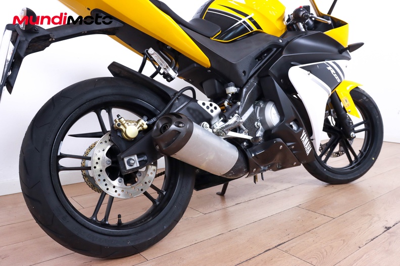 Motorbike image 3