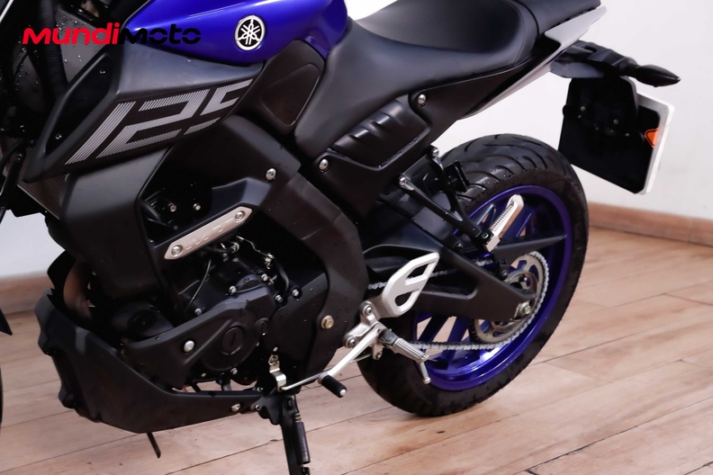 Motorbike image 8