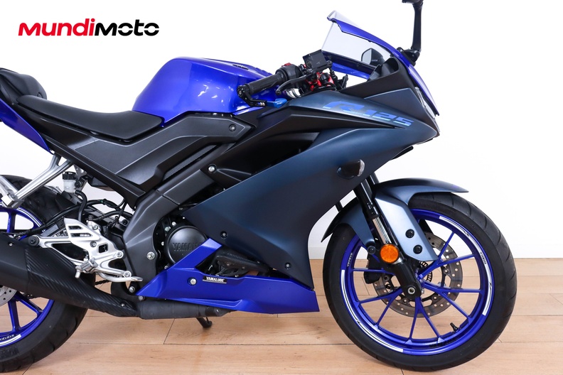 Motorbike image 13