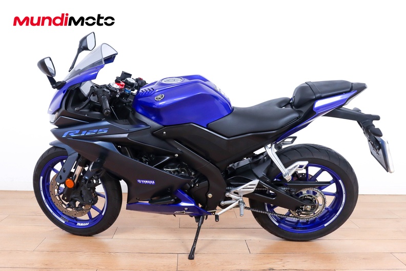 Motorbike image 5