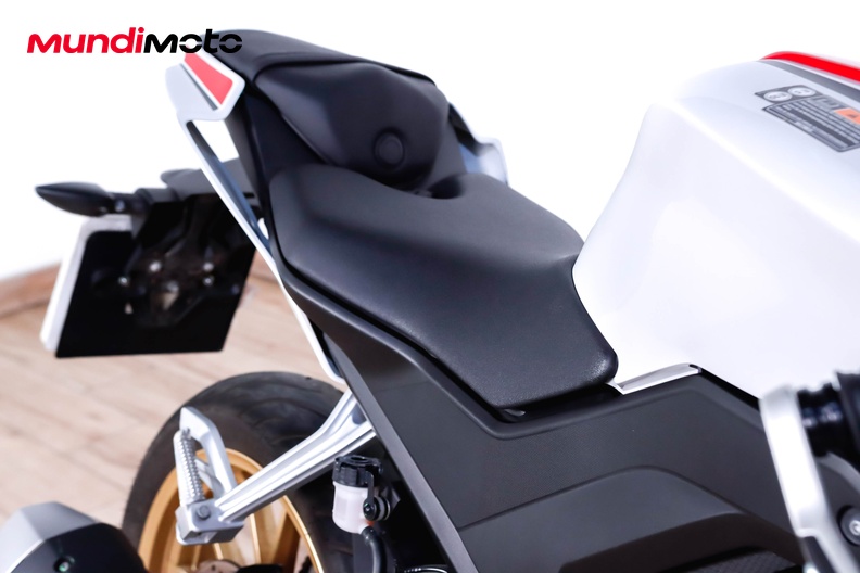 Motorbike image 12