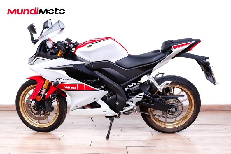 Motorbike image 5