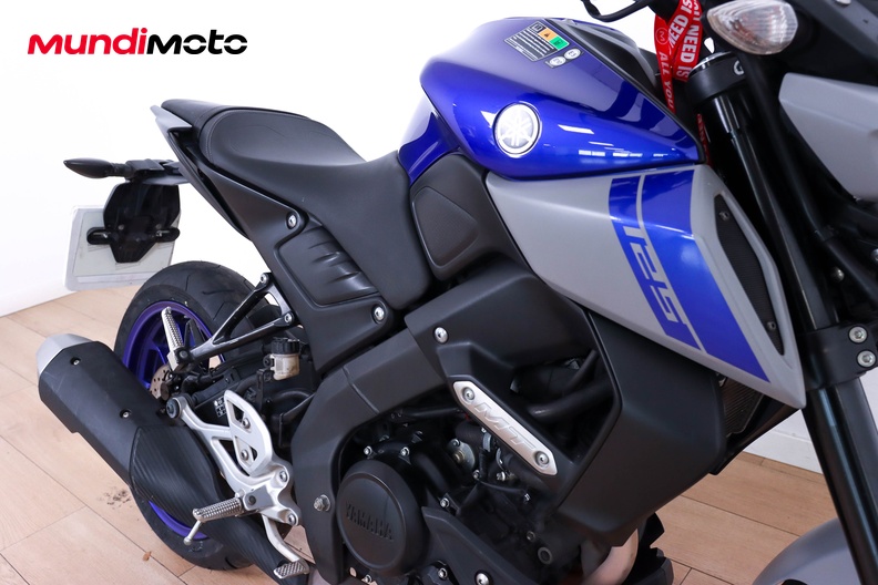 Motorbike image 12