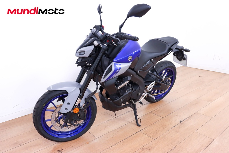 Motorbike image 7