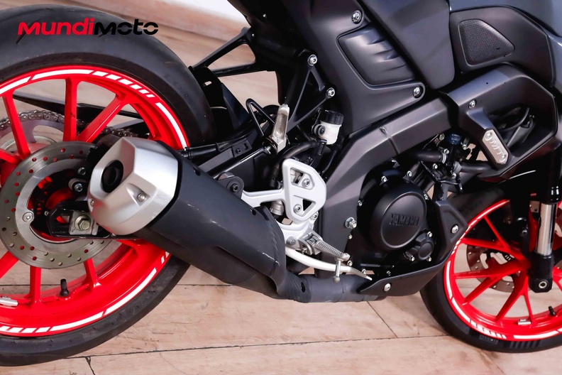 Motorbike image 3