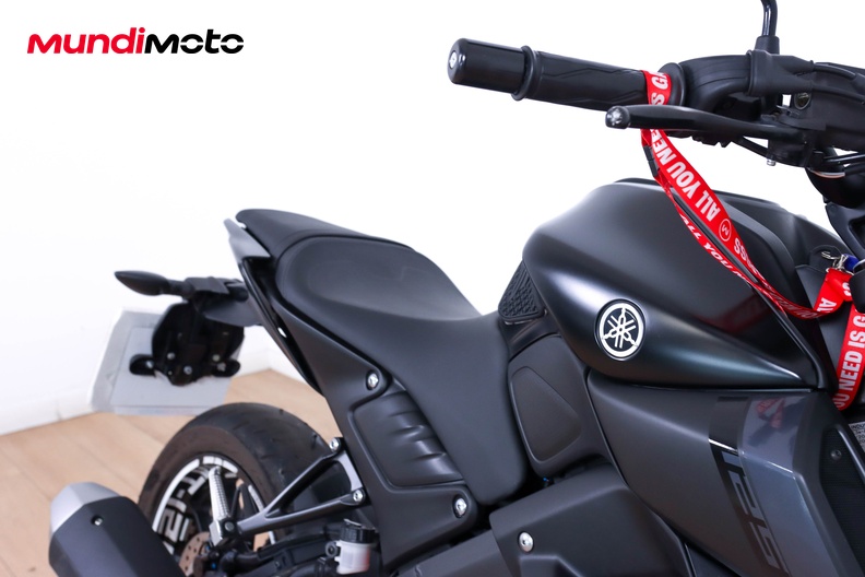 Motorbike image 12