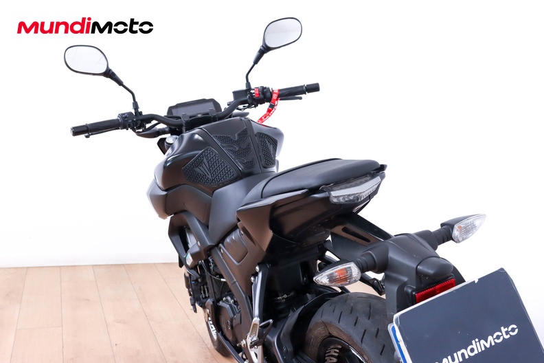 Motorbike image 9