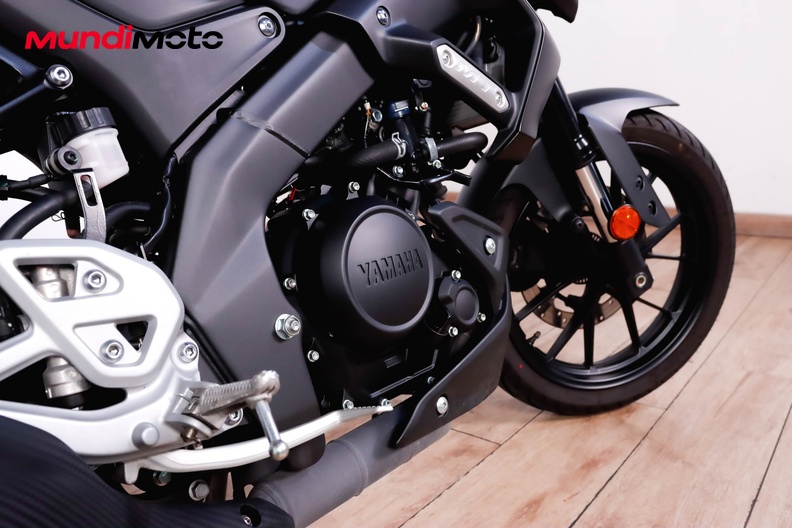 Motorbike image 3