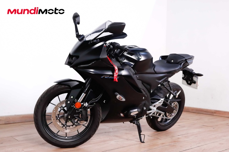 Motorbike image 7