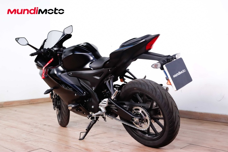 Motorbike image 6