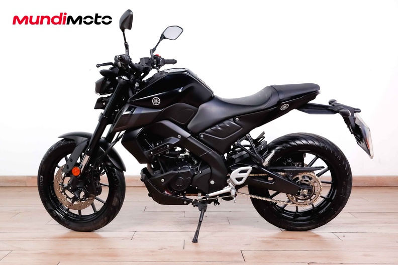 Motorbike image 5
