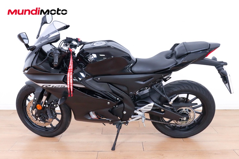 Motorbike image 5