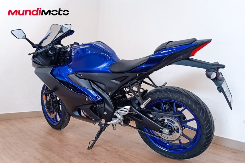 Motorbike image 7