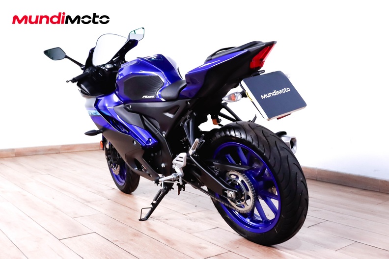 Motorbike image 6