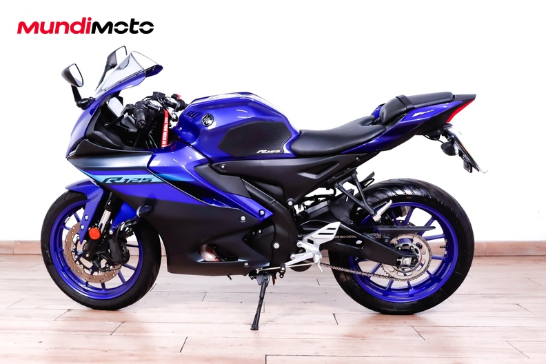 Motorbike image 5