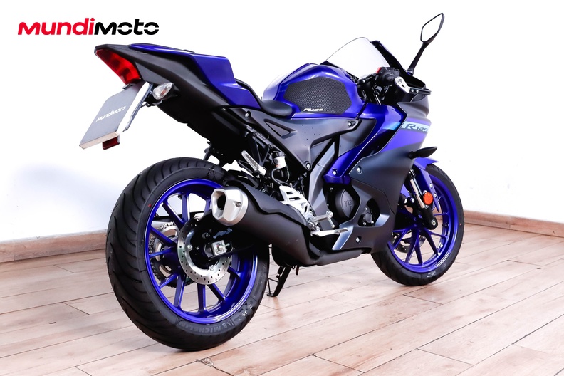 Motorbike image 2