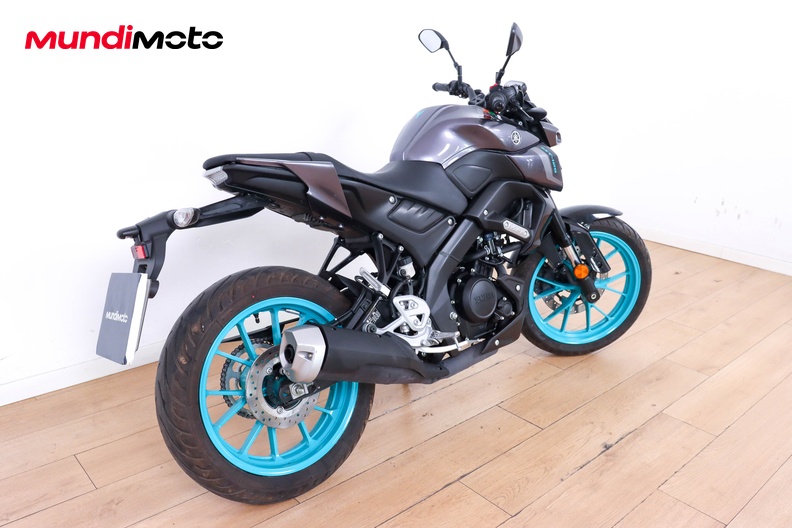 Motorbike image 2