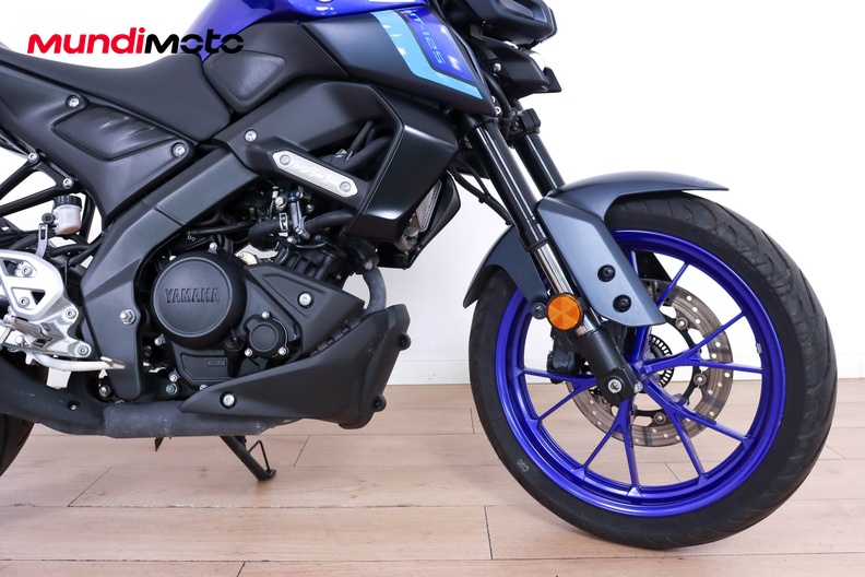 Motorbike image 12