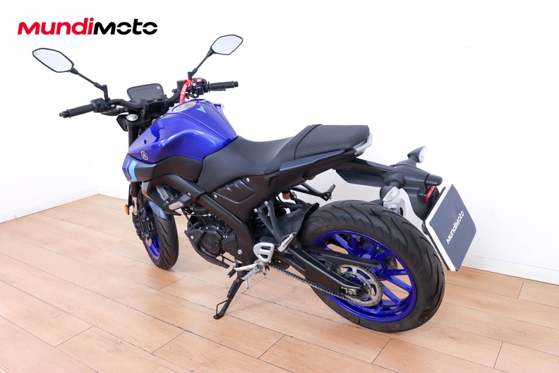 Motorbike image 6