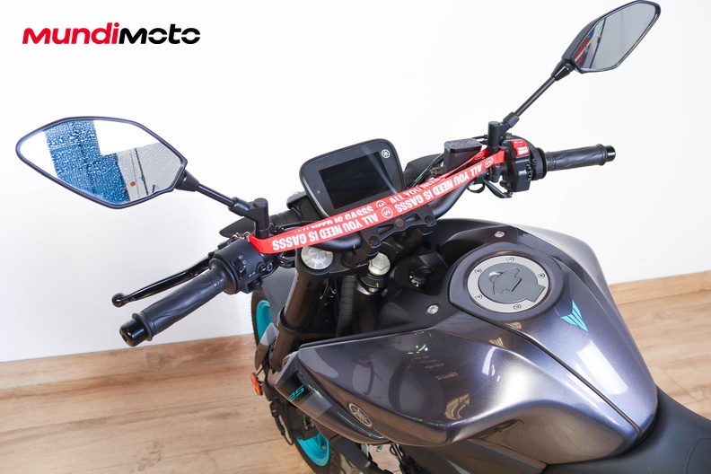 Motorbike image 10