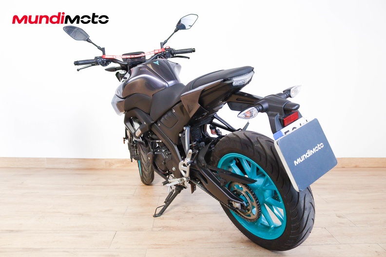 Motorbike image 7